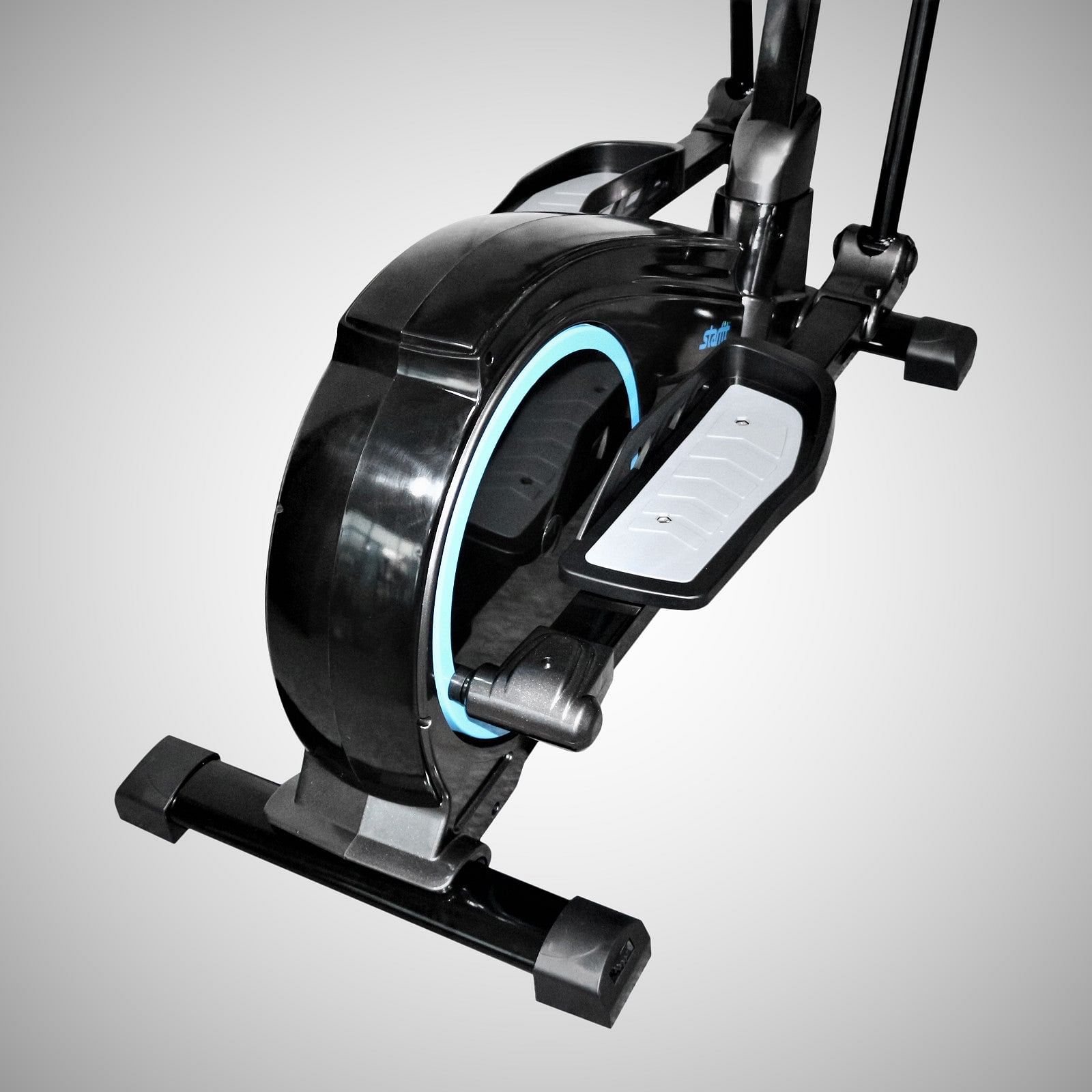 Crosstrainer 1F07360 Detailansicht von hinten mit Trittbrett