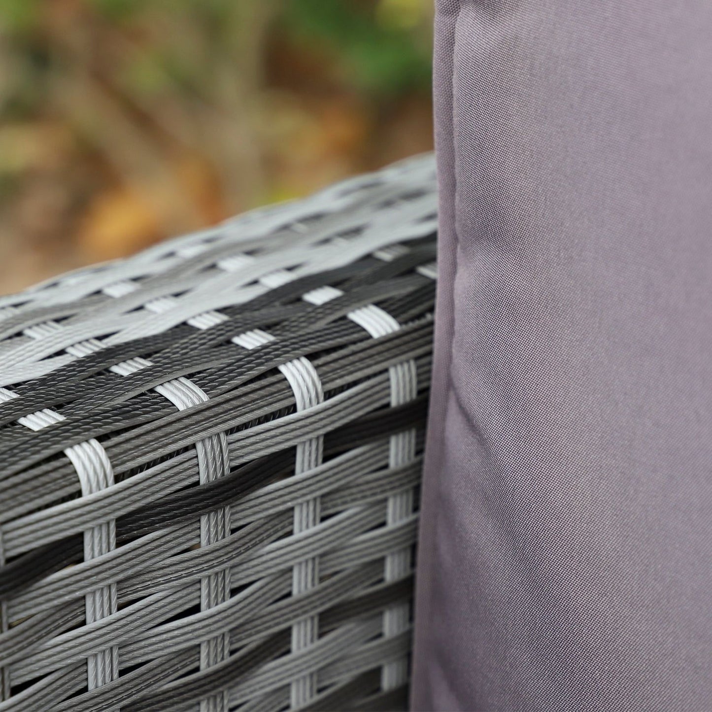 1G22S301-Detailansicht Rattan